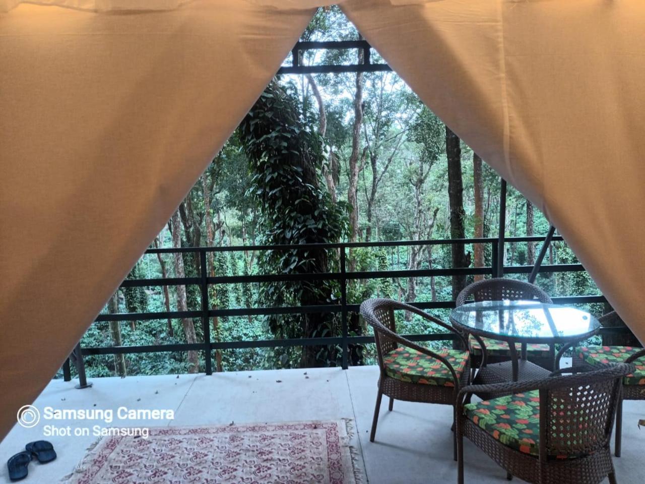 Devi Villa - Plantation Retreat And Forest Getaway Kutta Exterior foto